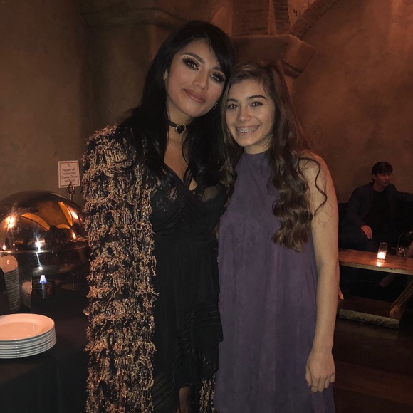 Meet your Posher, Graycie - Picture 1 of 1